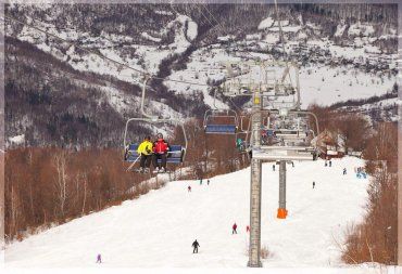 В Закарпатье на работников и посетителей горнолыжного курорта Красия совершено разбойное нападение 