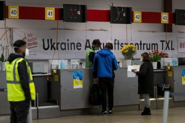 Украина ведет "предварительные переговоры", чтобы вернуть из ЕС мужчин 