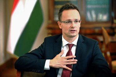 Глава МИД Венгрии прокомментировал частичную мобилизацию в России