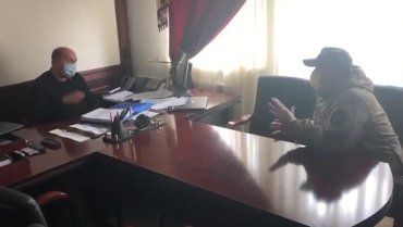 Скандал с рекордной контрабандой в Закарпатье: Глава таможни на камеру признался, что дал "добро" 