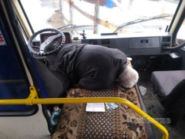 Кошмарное ДТП: Водитель автобуса умер просто за рулём