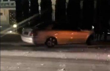 В Закарпатье автомобили устроило на дороге нешуточную аварию