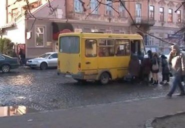 На праздники количество маршруток в Ужгороде будет минимальным
