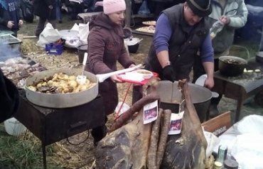 Фестиваль гентешей-мясников на Закарпатье в селе Геча