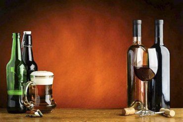 В Закарпатье разрешили продажу слабоалкогольных напитков, пива и вина 