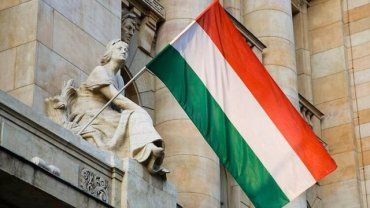  Правительство Венгрии приняло постановление продлевающее чрезвычайную ситацию
