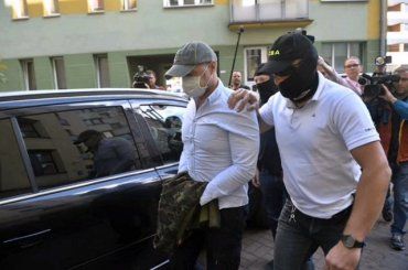 У экс-главы Укравтодора Новака нашли тайник с коррупционными миллионами
