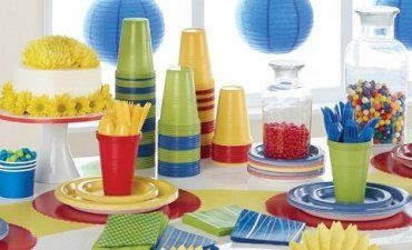 В Словакии запретят одноразовую пластиковую посуду, соломинки, ватные палочки