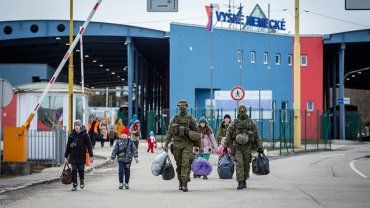 Словакия продолжает помогать Украине - подробности, полезные ссылки для беженцев.