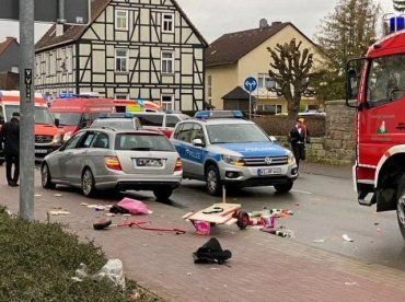 Смертельное ДТП в Германии: В немецком Трире авто въехало в группу людей, двое погибших, 15 травмировано