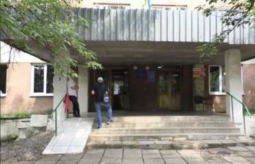 На избирательном участке в областном центре Закарпатья произошла ссора