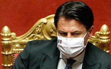 Премьер-министра Италии Конте обвинили в неготовности к эпидемии COVID-19