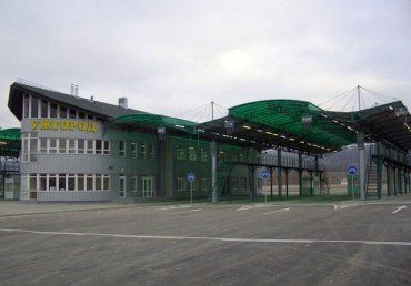 На расширение КПП Ужгород на границе со Словакией в Закарпатье дадут 120 миллионов гривен