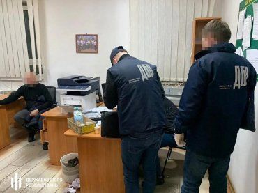 В Закарпатье суд правдал взяточника - инспектора таможенного поста "Солотвино" 