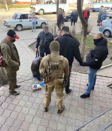 СБУ накрыла контрабандный канал поставки огнестрельного оружия из США в Украину