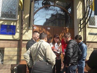 Представители общественности областного центра Закарпатья приехали во Львов защищать «Кирпичку»
