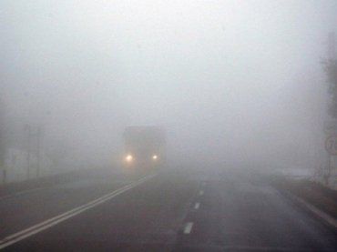 Водители и пешеходы, будьте осторожны!: В Закарпатье объявлено штормовое предупреждение 