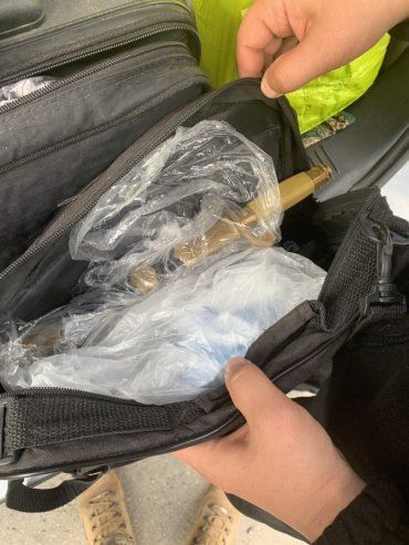В Закарпатье у водителя "Suzuki" изъяли редкое оружие
