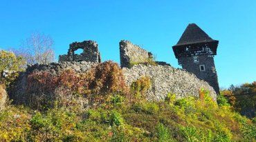 Легендарні замки Закарпаття приваблюють і місцевих, і туристів