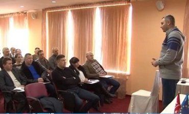 Началась предвыборная "движуха": Виталий Кличко посетил Ужгород