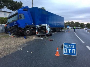 Дорожній жах! Шлях із Закарпаття до Львова виявився смертельним для водія і пасажира "Жигулів"