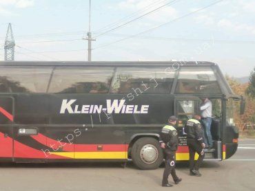 Полицейские взялись проверять автобусы при въезде в Мукачево 