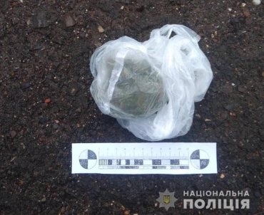 Закарпаття: поліцейські Свалявщини та Хустщини у місцевих мешканців вилучили наркотичні засоби