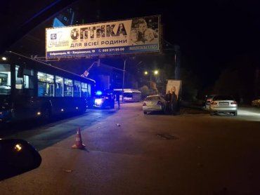 ДТП в Ужгороде: Таксист протаранил маршрутку "Электрон" 