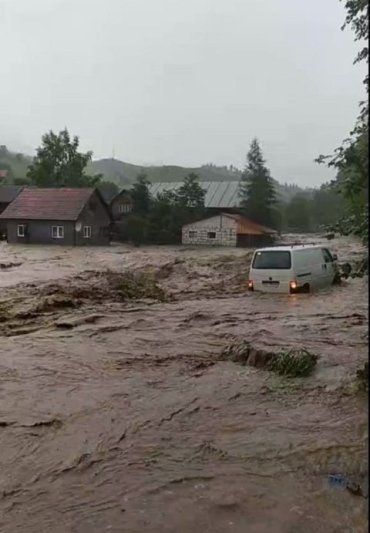 Погода решила преподнести сюрприз жителям Закарпатья
