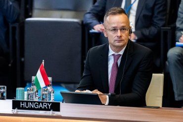 Венгрия поддержит Украину в сближении с НАТО, только если вернут права венграм Закарпатья - Сийярто