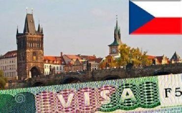 Визы для заробитчан: Генконсульство Чешской Республики во Львове начало прием анкет
