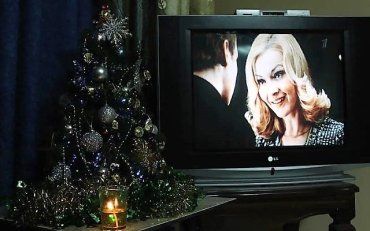 В Украине продолжают рьяно избавляться от "неправильных" фильмов - Что не покажут на УкрТв в Новый год 