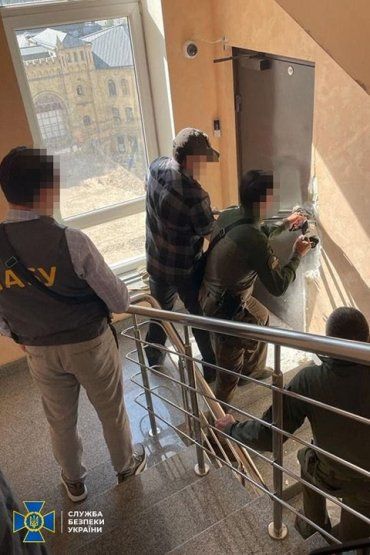 Задержан начальник охраны нардепа, которого подозревают в работе на спецслужбы РФ