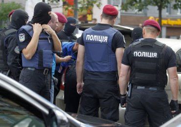 В Украине начались массовые увольнения полицейских