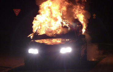 В Закарпатье огонь оставил человека без авто