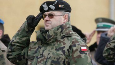 Нужно прервать венгерский шантаж в НАТО, — польский генерал 