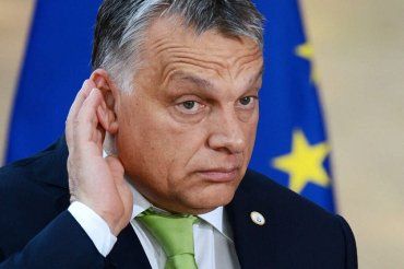 Зеленский пригласил Виктора Орбана посетить Украину