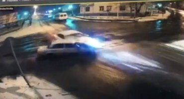 В Ужгороді водій іномарки, потрапивши в ДТП, влаштував перегони з патрульними