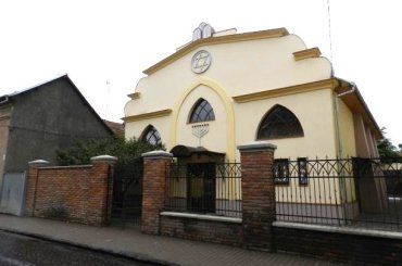 Малій синагозі, котру нещодавно відремонтували в Берегово, невдовзі виповниться 100 років