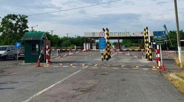 В Закарпатье на границе из-за грозы не работают два КПП