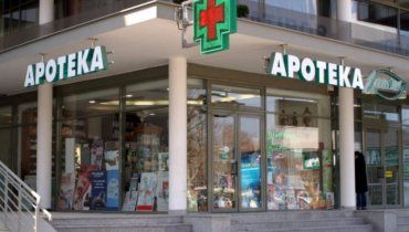 У сусідів-поляків візити пенсіонерів до магазинів і аптек обмежили двома годинами на день!