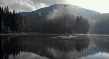 Озеро Синевир заманивает, чтобы остаться в Закарпатье навсегда