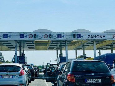 Внимание жителей Закарпатья: Венгрия неожиданно сняла все ковид-ограничения на въезд 