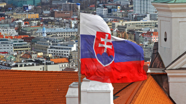 МИД Словакии сообщил о высылке из страны трех российских дипломатов