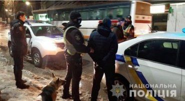 "Дуэт" аферистов задержала полиция в Закарпатье