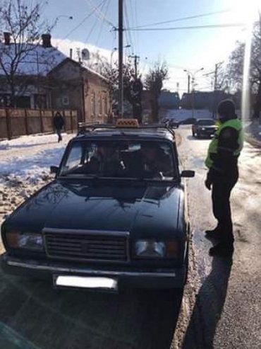 Укртрансбезпека Закарпаття провела масштабну рейдову перевірку таксистів в Ужгороді