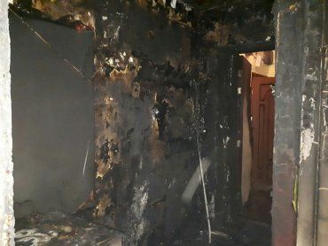 Закарпаття: В Ужгороді на пожежі врятовано 34-річну жінку