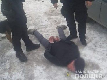 Закарпаття. Правоохоронці затримали наркозлочинця в Ужгороді