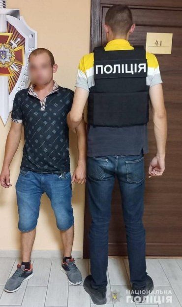 В Ужгороде поймали домушника: грабитель вскрыл входную дверь
