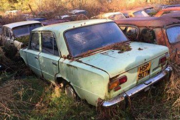 Англія "прославилася" кладовищем старих радянських автомобілів